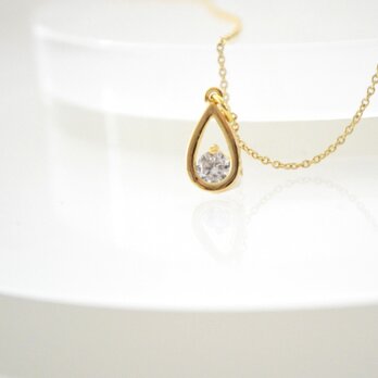 Drop Zirconia Necklaceの画像