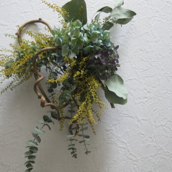 ミモザと紫陽花wreathの画像