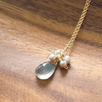 ラブラドライトと淡水パールのネックレス（14KGF）