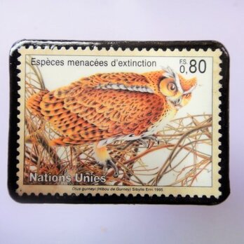 国連　野生保護切手ブローチ 842の画像