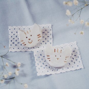 白ねこちゃん ブローチ