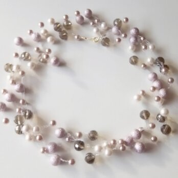 ミルクティ色のネックレス