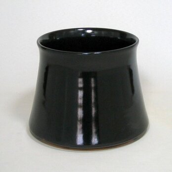 黒釉　フジツボ形植木鉢の画像