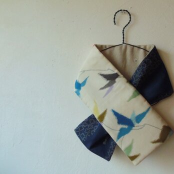 銘仙×リネンの小さな襟巻き「折り鶴」プチマフラー　ネックウォーマーの画像