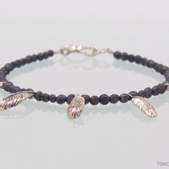 Silver Feather & Beads Braceletsの画像