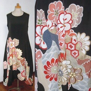 ももこ様ご予約品・アンティーク菊花文留袖ワンピース・裾変形・ボレロ付の画像