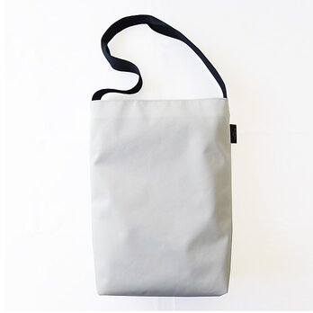 ●受注製作●コーデュラ ワンショルダー 白 ホワイト A4 軽量 ナイロン キャンバス トート ビジネス おけいこ