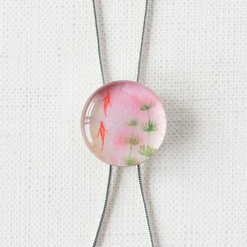 銀のループタイ37/ 金魚