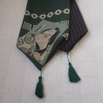 アンティーク長襦袢　歌舞伎が個性的なストール　絹の画像
