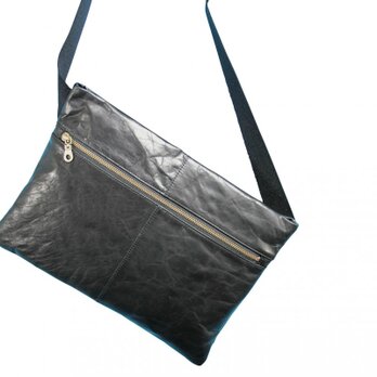 ホースレザー　サコッシュ　ブラック　ボディーバッグ