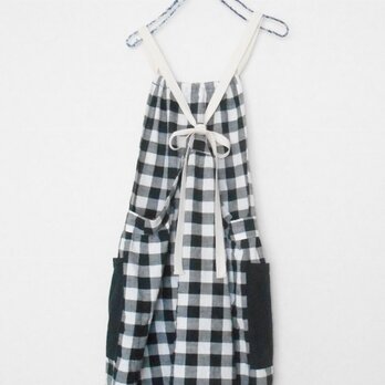 エプロンワンピース