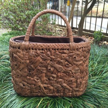 コブ付き小判型山葡萄籠(中型)注文製作、作品紹介