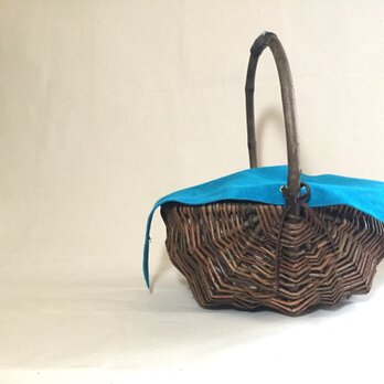 Willow Basket Velour Bagの画像