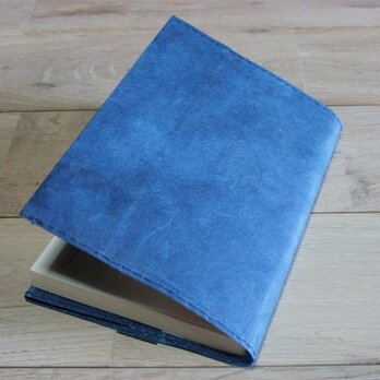 ロウ引き和紙のブックカバー（藍染）の画像