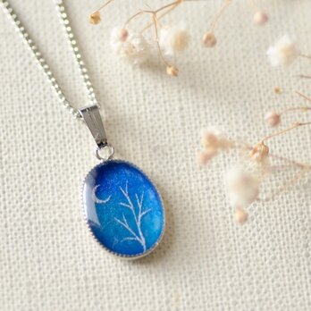 ちいさなペンダント50/梢と三日月