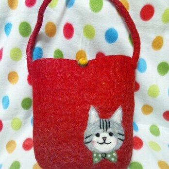 羊毛 赤のバッグ。ネコちゃんと一緒♪の画像