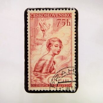 アップサイクル　チェコスロバキア　切手ブローチ1050の画像