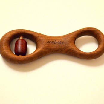 【木製】さくらの木の歯固めおもちゃ：名入れ可の画像