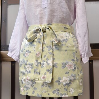 着物リメイク　桜々エプロン　Ｊ-6の画像