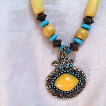 委託販売★インドビーズ・黄色スレッドネックレス★チュニックにぴったり★同梱推奨