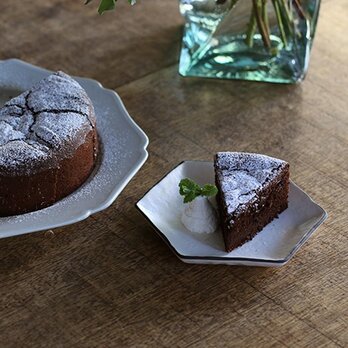 取皿（モノクローム）- m.m.d. -　