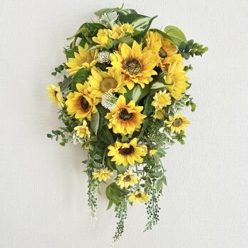 Sunflower hanging basket「受注制作」の画像