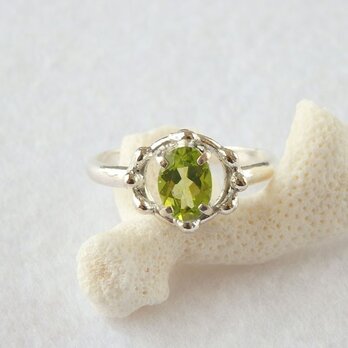 ペリドットのリング