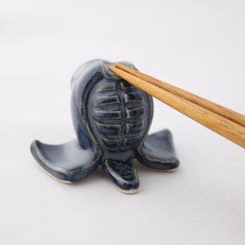 剣道のメン箸置き（藍色）の画像
