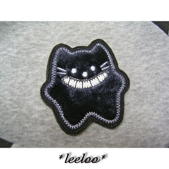 ★★アップリケ/刺繍ワッペン★星の黒猫★アイロン接着★★小1の画像