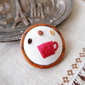 cafeブローチ・小（マグカップ・赤）☆刺しゅう アクセサリー コーヒーの画像