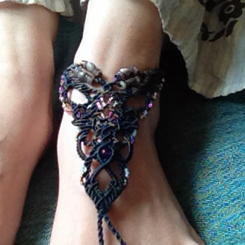 barefoot anklet / navy × amethystの画像