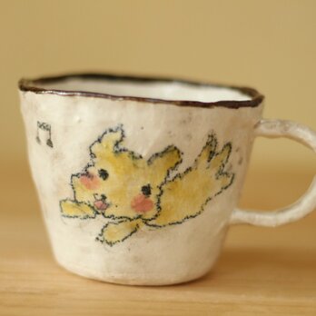 粉引き手びねりトイプードルのカップ。