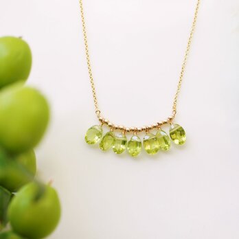 ペリドットのビブネックレス　～Concetta