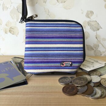 オシャレで機能的！旅に便利な、カード・お札・コイン用　帆布財布　紫系の画像