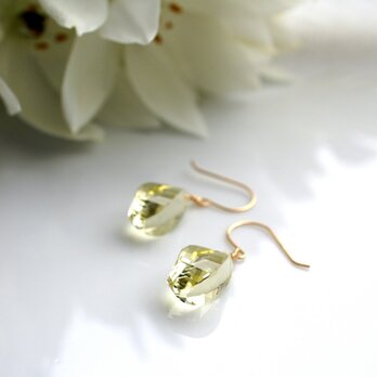 K18ブリオレットツイストカットレモンクォーツのピアス　～Angelica
