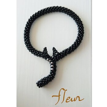 Cat bracelet 黒猫の画像