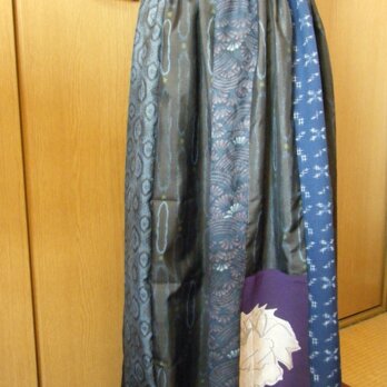 着物リメイクスカート　大島紬とブルー系での画像