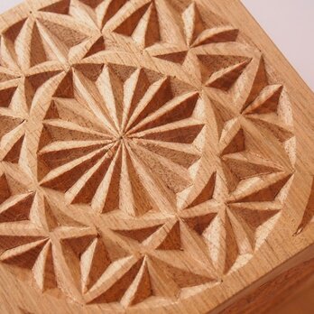 【木工彫刻】チップカービング小箱 #1の画像