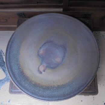 穴窯焼成　自然釉　６９ｃｍ大皿の画像