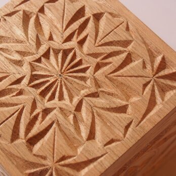 【木工彫刻】チップカービング小箱 #2の画像