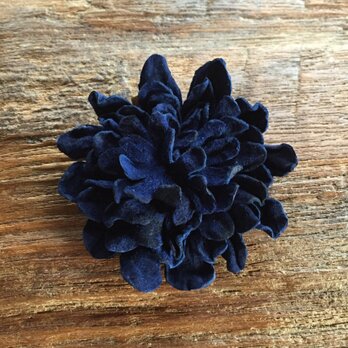 革花のやっとこピン Lサイズ 金具4.5cm  紺の画像