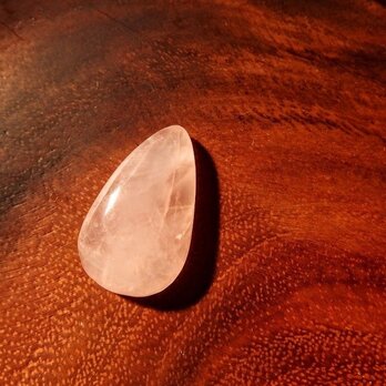 ローズクォーツ 　ハートの石　31ｍｍ/ ルース・カボションの画像