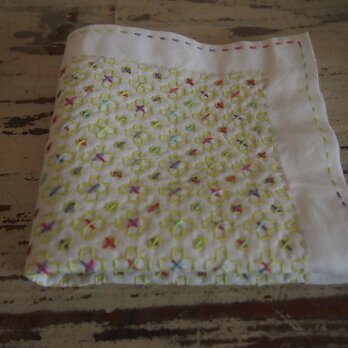 刺し子の花ふきん　変わり花十字