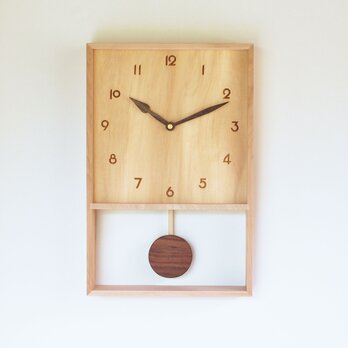 木製 振り子時計 箱型　トチ材1の画像