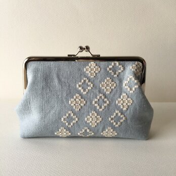 ハーダンガー刺繍（四角） - 18㎝リネンガマ口ポーチ