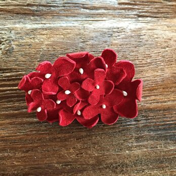 革花のブローチピン(花芯つき)  タマゴサイズ  赤の画像