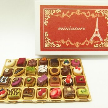 マッチ箱の中のミニチュア　フランスのお菓子103の画像