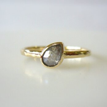 H様お取り置き　ナチュラルダイヤモンドの指輪(シルバーグレー)の画像
