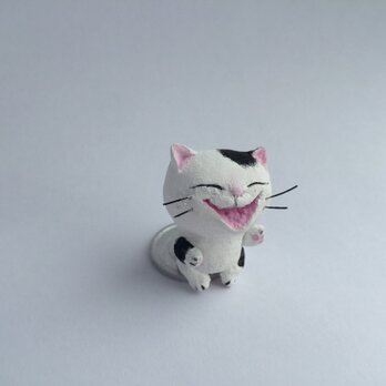 笑う猫さん（白黒）の画像