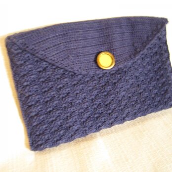 ネイビーかぎ針編み小物入れ（通帳入れ）